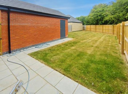 3 bedroom End of terrace house for sale in Lumley Fields, Skegness, PE25