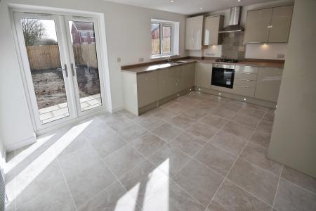 3 bedroom End of terrace house for sale in Lumley Fields, Skegness, PE25