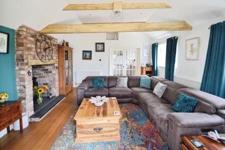 4 bedroom Bungalow for sale in Spilsby Road, Wainfleet All Saints, PE24