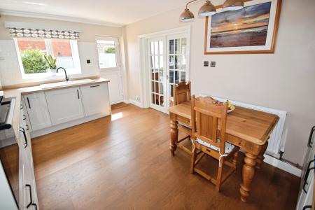 4 bedroom Bungalow for sale in Spilsby Road, Wainfleet All Saints, PE24