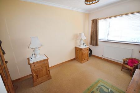 3 bedroom Bungalow for sale in Beckett Close, Skegness, PE25