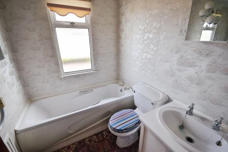 3 bedroom Park home for sale in Kingfisher Drive, Skegness, PE25
