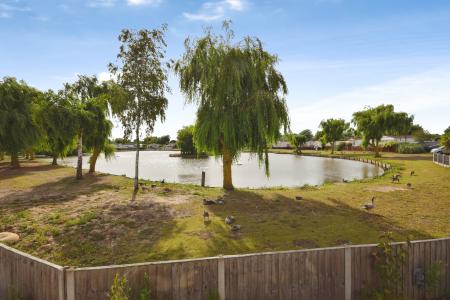 3 bedroom Park home for sale in Kingfisher Drive, Skegness, PE25