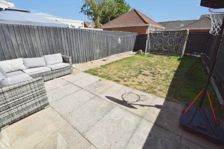 3 bedroom Terraced House for sale in Churchill Avenue, Skegness, PE25
