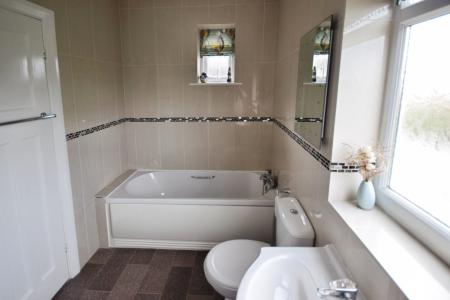3 bedroom Detached house for sale in Lincoln Road, Skegness, PE25