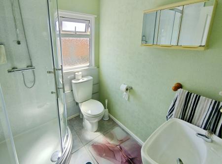 2 bedroom Park home for sale in Kingfisher Drive, Skegness, PE25
