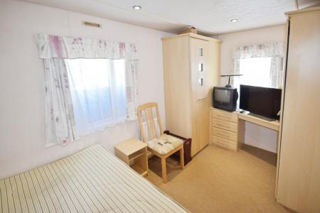 2 bedroom Caravan for sale in Chapel Hill Marina & Caravan Park, Tattershall, LN4