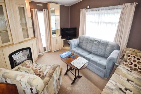 2 bedroom Caravan for sale in Chapel Hill Marina & Caravan Park, Tattershall, LN4