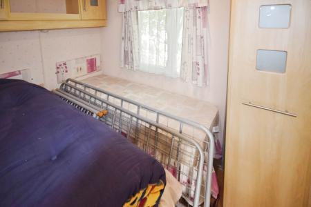 2 bedroom Caravan for sale in Chapel Hill Marina & Caravan Park, Tattershall, LN4