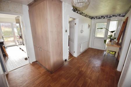 2 bedroom Detached bungalow for sale in Field Lane, Friskney, PE22