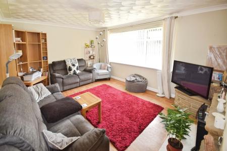 2 bedroom Detached bungalow for sale in Field Lane, Friskney, PE22