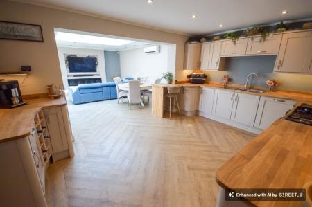 4 bedroom Bungalow for sale in Church Lane, Skegness, PE25