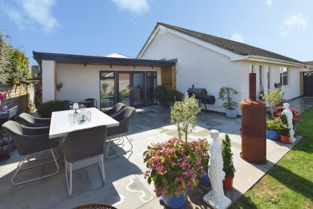 4 bedroom Bungalow for sale in Church Lane, Skegness, PE25