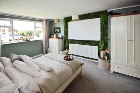 4 bedroom Bungalow for sale in Church Lane, Skegness, PE25