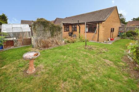3 bedroom Bungalow for sale in Millers Way, Alford, LN13