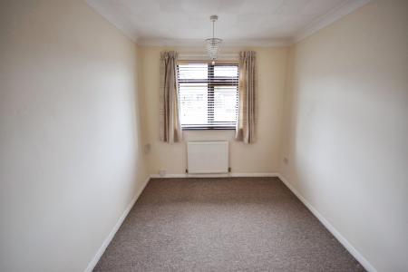 3 bedroom Bungalow for sale in Millers Way, Alford, LN13