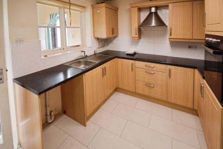 3 bedroom Bungalow for sale in Millers Way, Alford, LN13