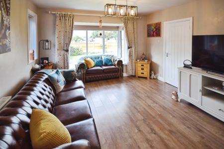 3 bedroom Bungalow for sale in Sea Road, Chapel St Leonards, PE24