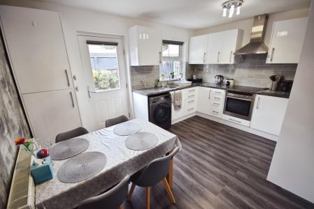 3 bedroom Semi-detached house for sale in Boston Road, Spilsby, PE23
