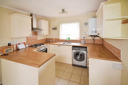2 bedroom Semi-detached bungalow for sale in Langton Court, Skegness, PE25
