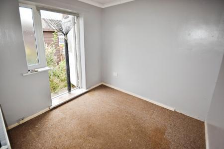 2 bedroom Semi-detached bungalow for sale in Langton Court, Skegness, PE25