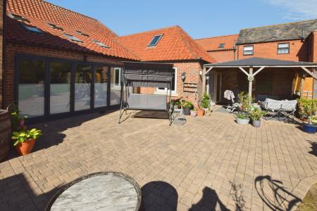 4 bedroom Detached house for sale in Hasthorpe Road Sloothby, Sloothby, LN13