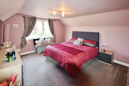 4 bedroom Detached house for sale in Hasthorpe Road Sloothby, Sloothby, LN13