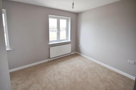 2 bedroom Semi-detached house for sale in Lumley Fields, Skegness, PE25