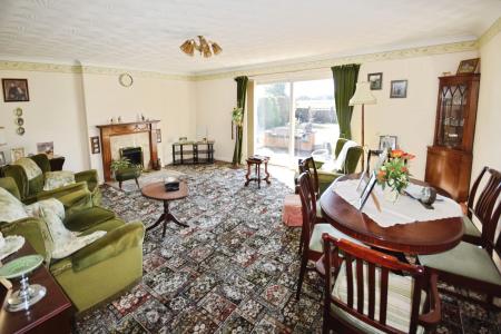 3 bedroom Bungalow for sale in Church Lane, Skegness, PE25