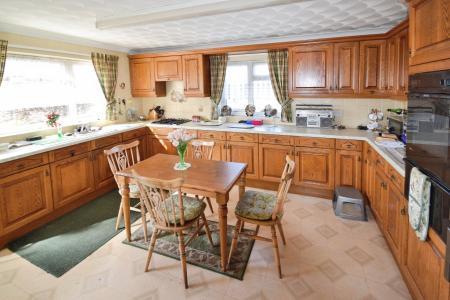 3 bedroom Bungalow for sale in Church Lane, Skegness, PE25