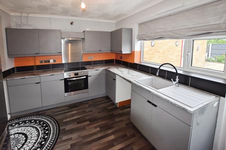 2 bedroom Bungalow for sale in Beaumont Close, Burgh Le Marsh, PE24