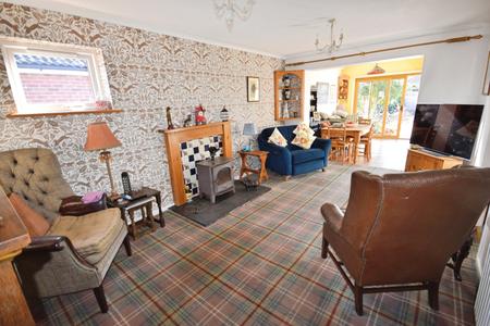 3 bedroom Bungalow for sale in Holden Drive, Burgh Le Marsh, PE24
