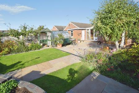 3 bedroom Bungalow for sale in Holden Drive, Burgh Le Marsh, PE24