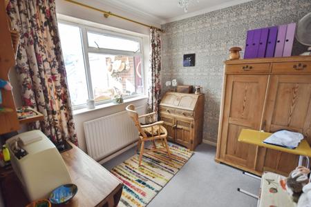 3 bedroom Bungalow for sale in Holden Drive, Burgh Le Marsh, PE24