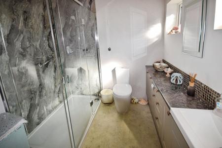 3 bedroom Detached bungalow for sale in Holden Drive, Burgh Le Marsh, PE24