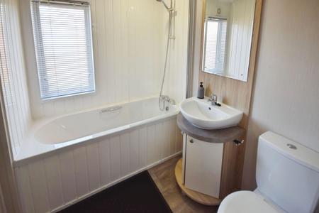 2 bedroom Park home for sale in Monksthorpe, Spilsby, PE23