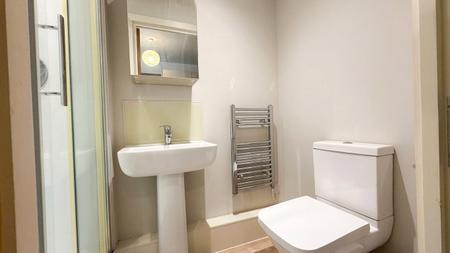 5 bedroom Flat to let in Wadham Street, Weston-super-Mare