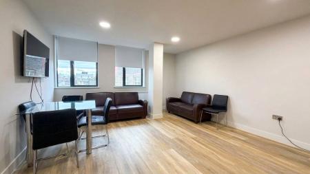 5 bedroom Flat to let in Wadham Street, Weston-super-Mare