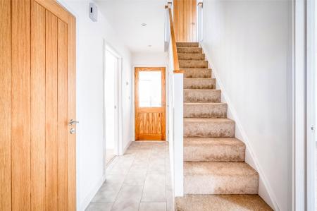 3 bedroom Detached house to let in Coronation Road, Bleadon