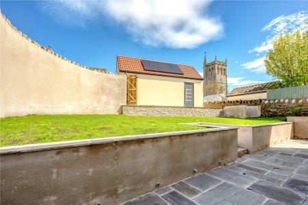 3 bedroom Detached house to let in Coronation Road, Bleadon