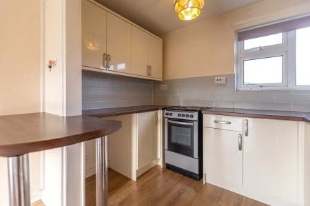 1 bedroom Semi-detached house to let in St Peters Road, Burnham-on-Sea