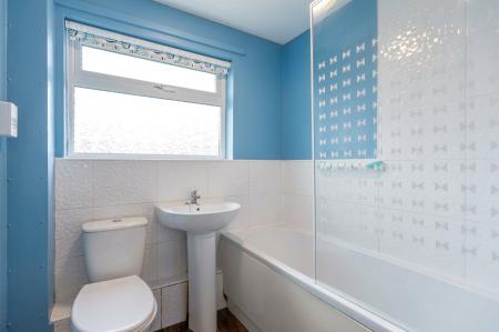 1 bedroom Semi-detached house to let in St Peters Road, Burnham-on-Sea