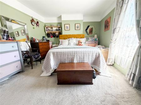 3 bedroom Terraced House for sale in Huntspill Road, Highbridge
