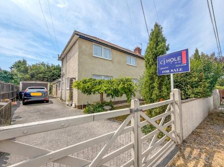Manor Close, East Brent