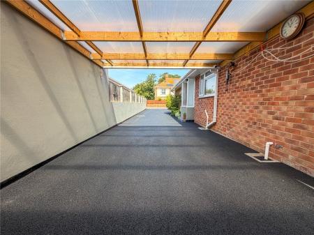 3 bedroom Detached bungalow for sale in Golf Links Road, Burnham-on-Sea