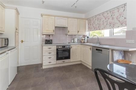 3 bedroom Detached bungalow for sale in Bleadon Road, Bleadon