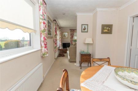 3 bedroom Detached bungalow for sale in Bleadon Road, Bleadon