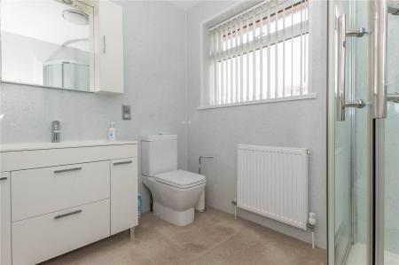 3 bedroom Detached bungalow for sale in Bleadon Road, Bleadon