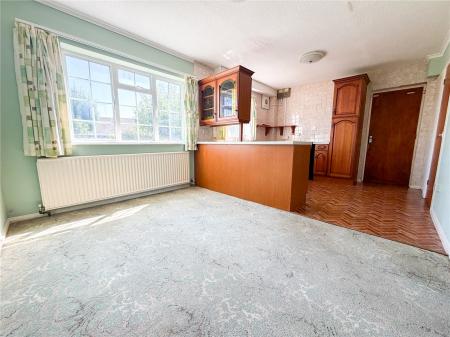 3 bedroom Detached house for sale in Monkstone Drive, Berrow