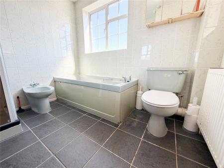 3 bedroom Detached house for sale in Monkstone Drive, Berrow